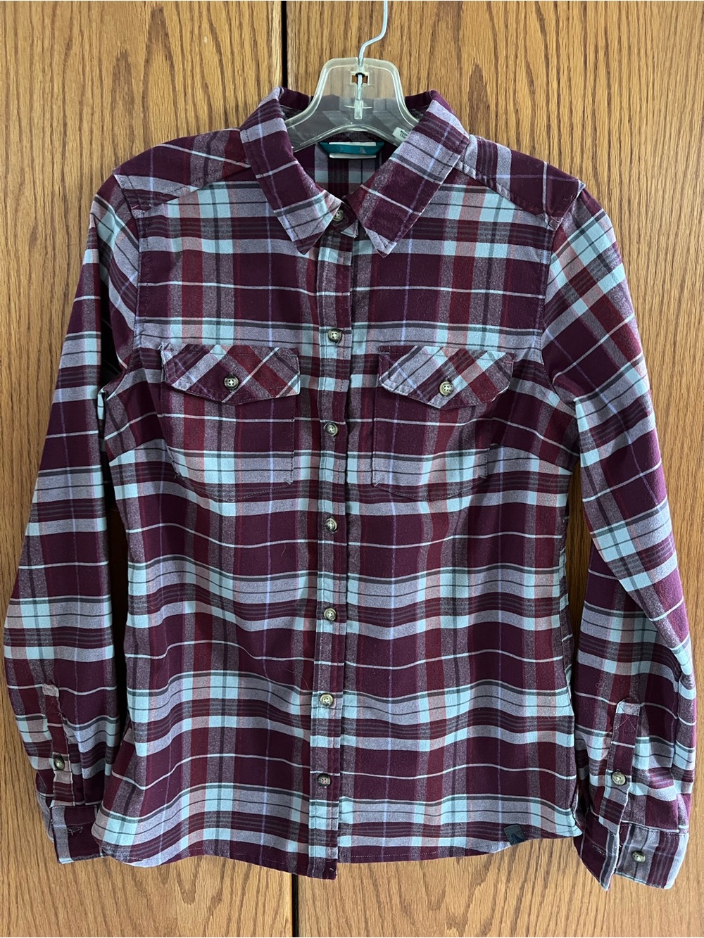 L.L.Bean WOMANS Whisper Lodge Performance Flannel Shirt Plaid Purple & Gray